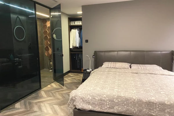 Shtepi ne shitje Vila Luksoze ne Tirane, 3+1, Mobilimi E mobiluar, Pagesa 2,200,000  Euro.