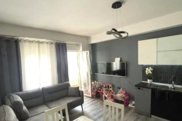 🏢🔑 SHITET APARTAMENT 1+1 | PRANË MATERNITETIT TË RI