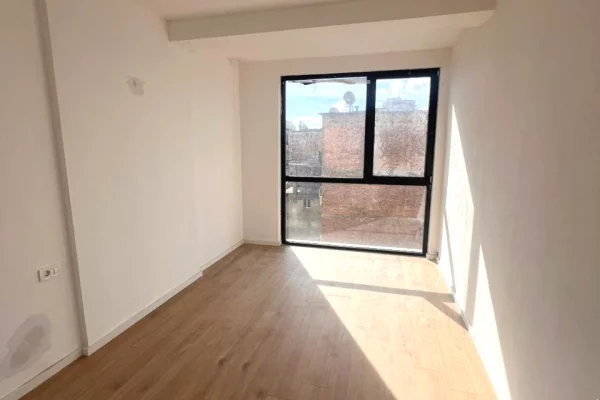 🏢✨ JEPET ME QIRA – AMBIENT ZYRE 3+1 | GOLDEN TOWER