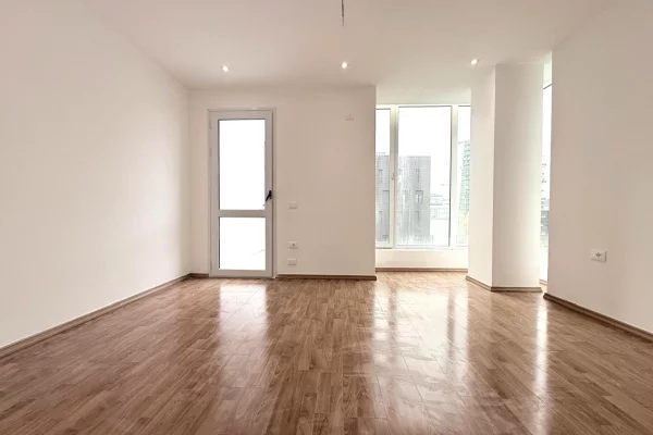 Shtepi ne shitje Apartament ne Tirane, 2+1, Mobilimi Bosh, pa mobiluar, Pagesa 450,000  Euro.