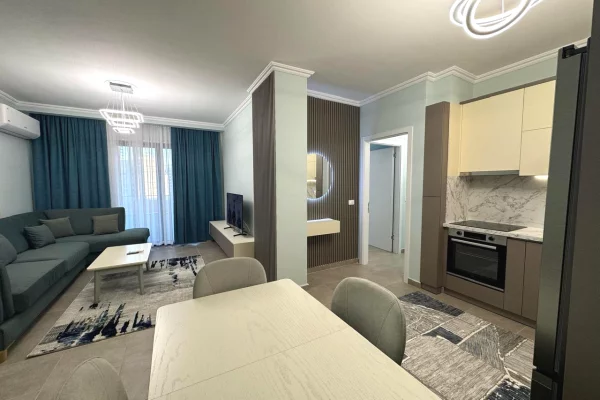 Shtepi ne shitje Apartament ne Tirane, 2+1, Mobilimi Bosh, pa mobiluar, Pagesa 172,800  Euro.