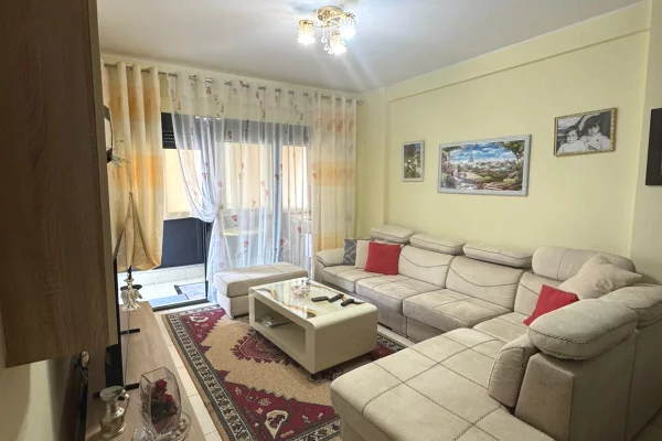 Jepet me qira Apartament 2+1+2  – Astir!