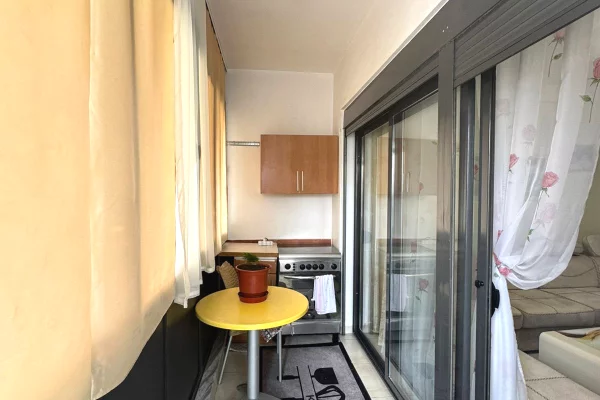 Shtepi me qera Apartament ne Tirane, 2+1, Mobilimi E mobiluar, Pagesa 60,000  Leke.