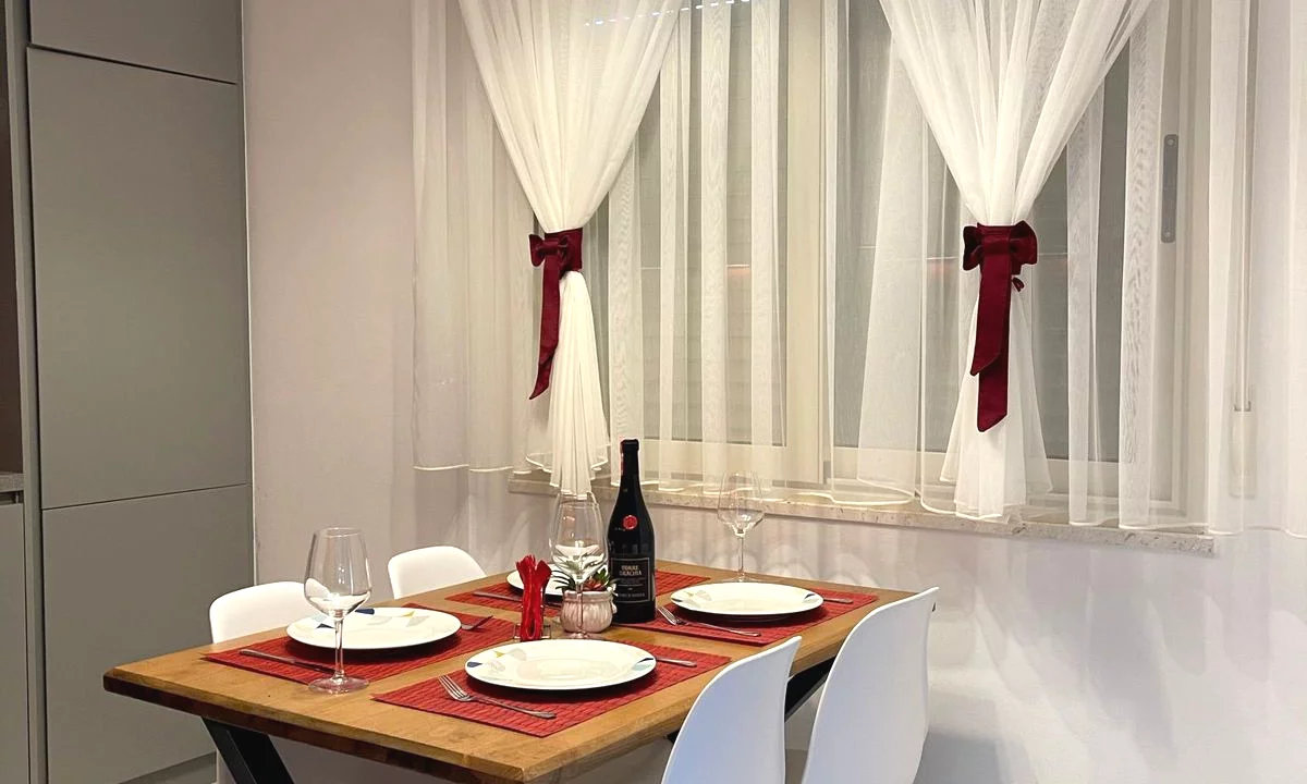 Shtepi ne shitje Apartament ne Durres, 2+1, Mobilimi E mobiluar, Pagesa 249,200  Euro.