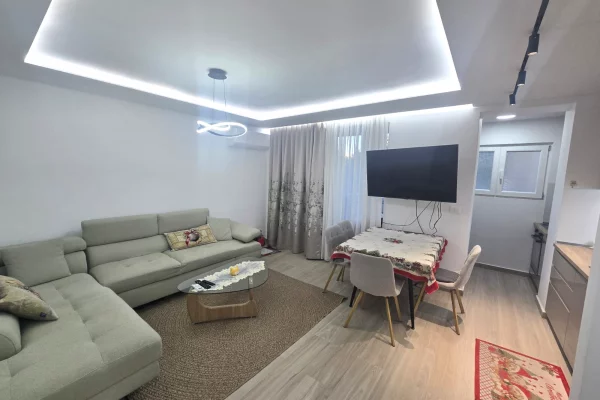 Shtepi ne shitje 2+1 ne Tirane - 200,000 Euro
