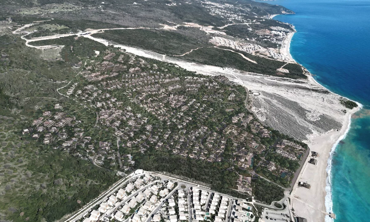 Shtepi ne shitje Vila Luksoze ne Himare, 3+1, Mobilimi Bosh, pa mobiluar, Pagesa 1,900,000  Euro.
