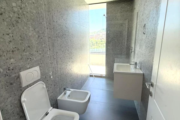 🏢 Ambient zyre/biznesi me qira tek Lake View Residence ✨