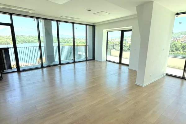 🏢 Ambient zyre/biznesi me qira tek Lake View Residence ✨