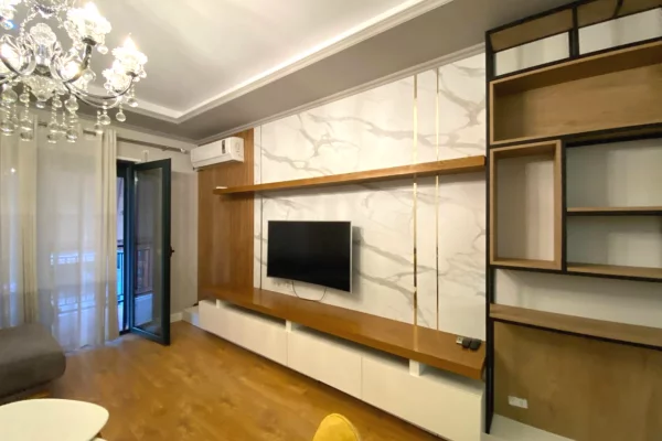 Shtepi me qera Apartament ne Tirane, 3+1, Mobilimi E mobiluar, Pagesa 85,000  Leke.