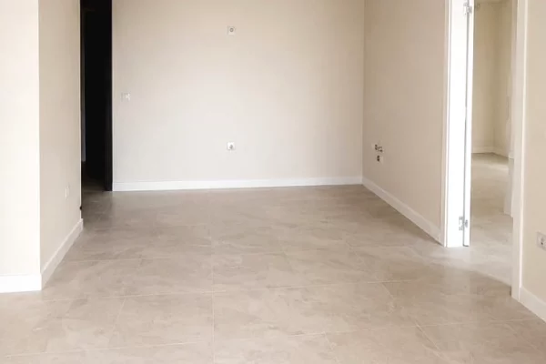 Shtepi ne shitje Apartament ne Lezhe, 2+1, Mobilimi Bosh, pa mobiluar, Pagesa 144,400  Euro.