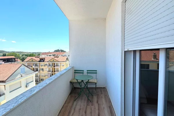 🏖️✨ Shitet Apartament 1+1 tek Pishat e Buta, Golem ✨🏖️