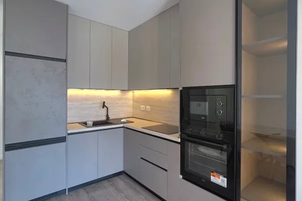 Shtepi me qera Apartament ne Tirane, 2+1, Mobilimi E mobiluar, Pagesa 900  Euro.