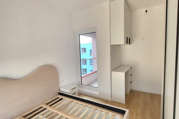 Shtepi me qera Apartament ne Tirane, 2+1, Mobilimi E mobiluar, Pagesa 55,000  Leke.