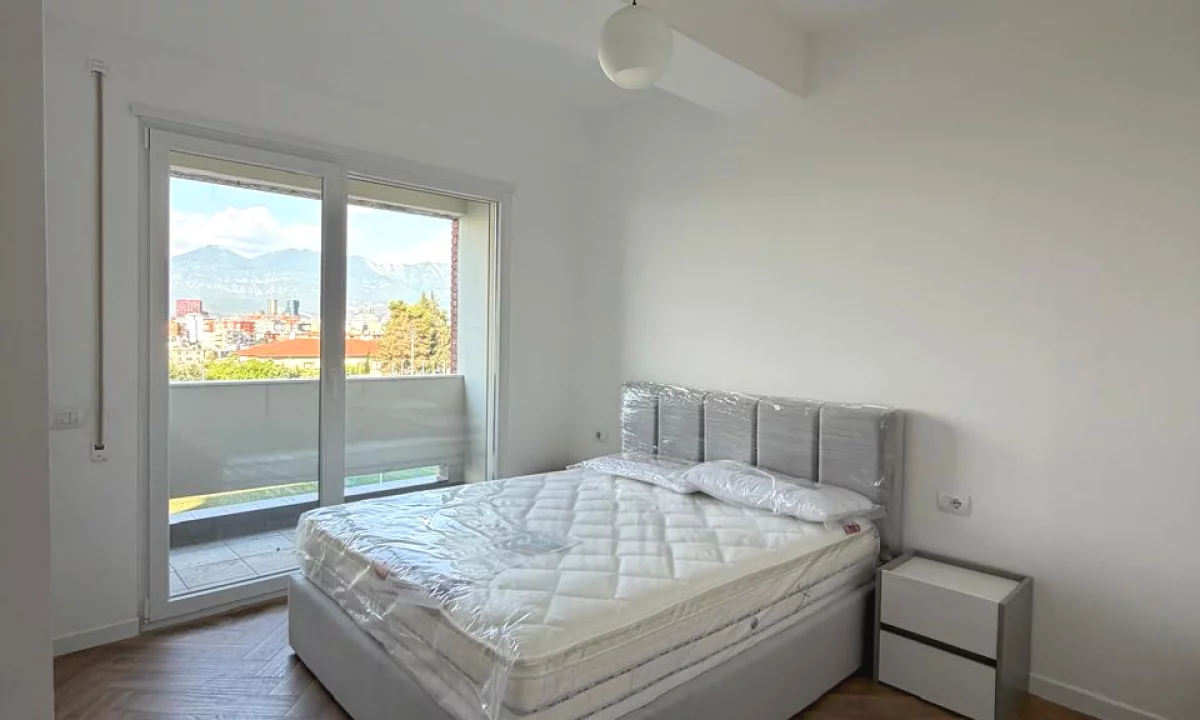 Shtepi me qera Apartament ne Tirane, 1+1, Mobilimi E mobiluar, Pagesa 55,000  Leke.