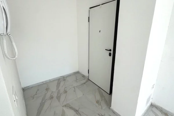 Shtepi me qera 1+1 ne Tirane - 40,000 Leke