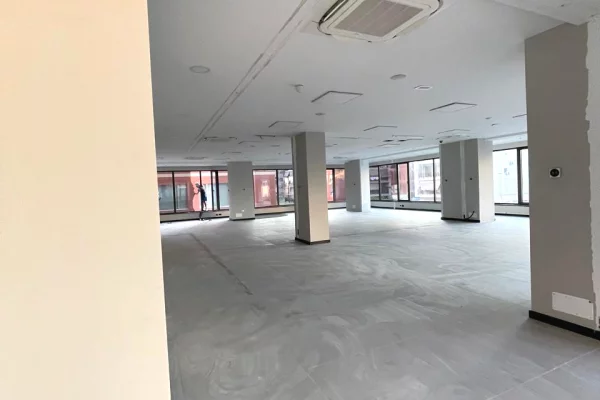 🏢✨ Ambient Komercial Premium me Qira tek Kompleksi Delijorgji, Tirane ✨🏢