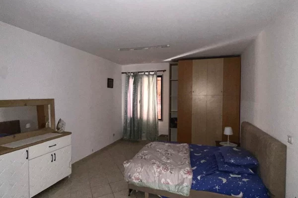 Shtepi me qera Apartament ne Tirane, 1+1, Mobilimi E mobiluar, Pagesa 600  Euro.