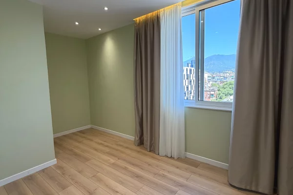 Shtepi ne shitje Apartament ne Tirane, 2+1, Mobilimi E mobiluar, Pagesa 235,000  Euro.