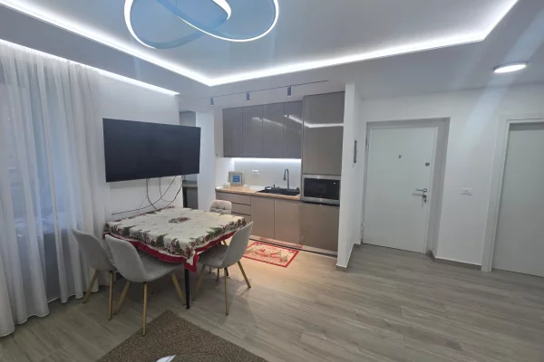 Shtepi ne shitje Apartament ne Tirane, 2+1, Mobilimi E mobiluar, Pagesa 188,000  Euro.