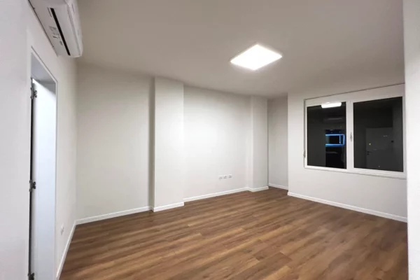 🏢✨ JEPET ME QIRA ZYRE – PERBALLE TOPTANI CENTER, QENDER TIRANE ✨🏢