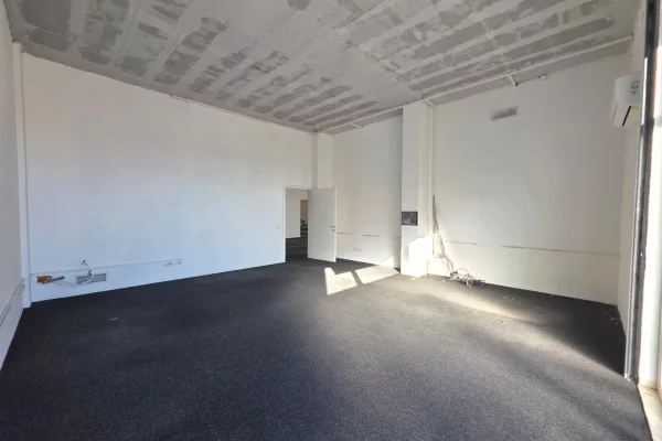 Ambient biznesi me qera 1+1 ne Tirane - 5,000 Euro