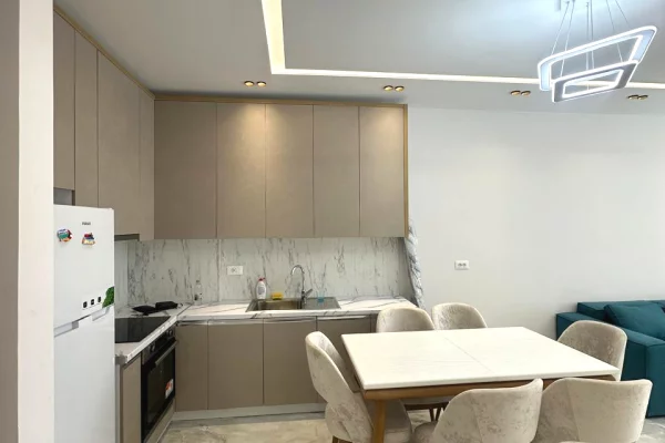 Shtepi ne shitje Apartament ne Durres, 2+1, Mobilimi E mobiluar, Pagesa 190,000  Euro.