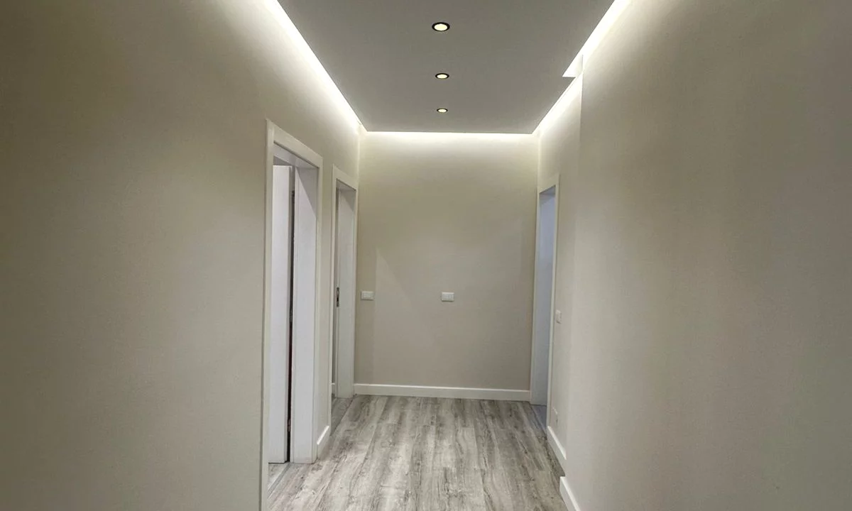 Shtepi ne shitje Apartament ne Tirane, 3+1, Mobilimi E mobiluar, Pagesa 200,000  Euro.