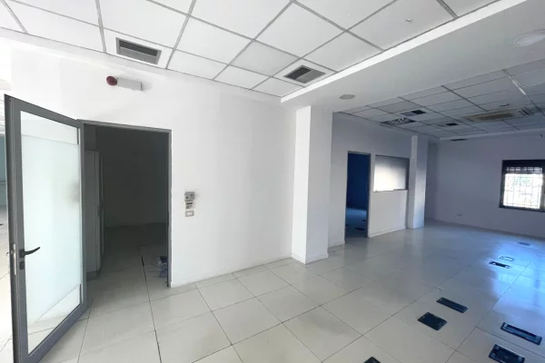 🏢 JEPET ME QIRA NJESI KOMERCIALE PREMIUM PERBALLE DELIJORGJIT