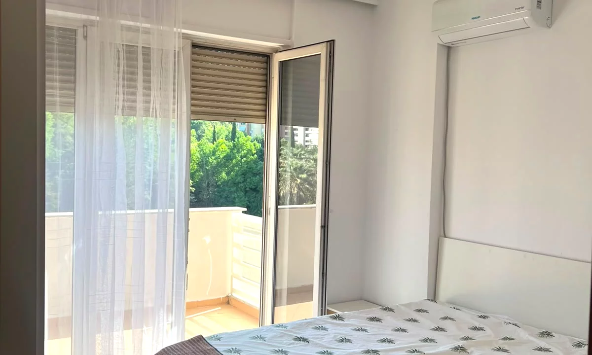 Shtepi me qera Apartament ne Tirane, 1+1, Mobilimi E mobiluar, Pagesa 60,000  Leke.