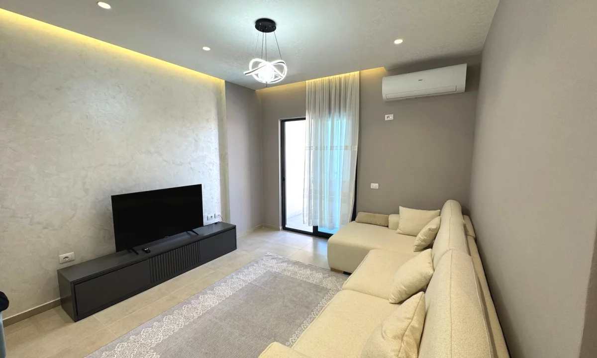 Shtepi ne shitje Apartament ne Durres, 1+1, Mobilimi E mobiluar, Pagesa 150,000  Euro.