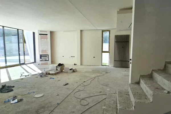 Shtepi ne shitje 3+1 ne Tirane - 780,000 Euro