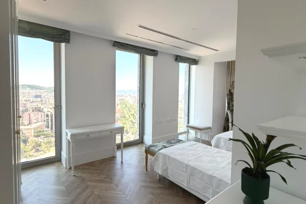 Shtepi ne shitje Apartament ne Tirane, 2+1, Mobilimi E mobiluar, Pagesa 950,000  Euro.