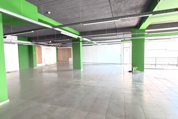 Ambient biznesi me qera 1+1 ne Tirane - 3,500 Euro