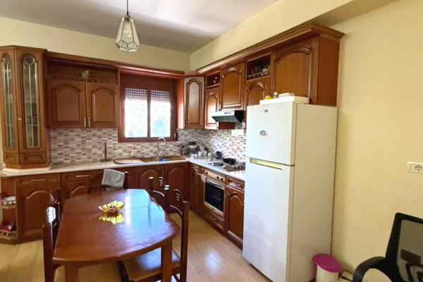 Private house for rent in Tirana 3+1, Furnished