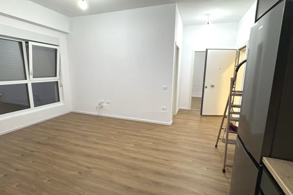 Apartment for rent in Tirana 1+1, Emty