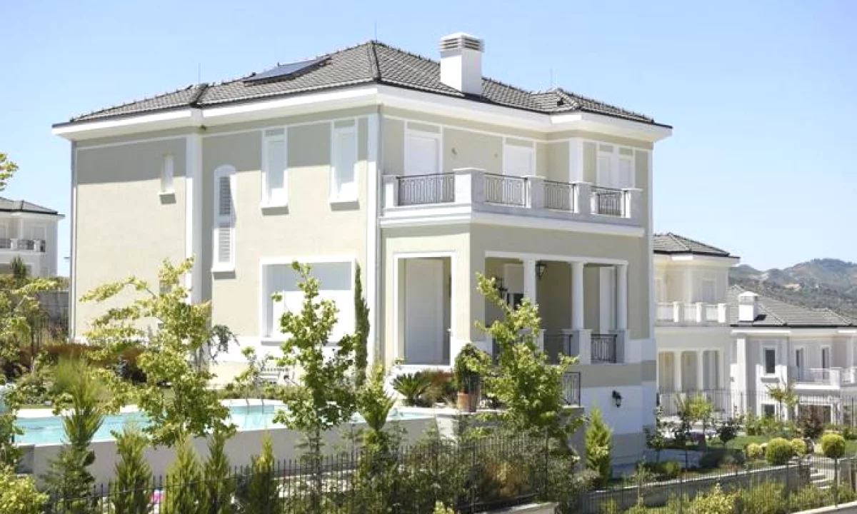 Luxury villas for rent in Tirana 4+1, Furnished