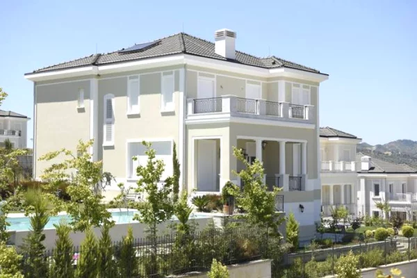 House for Rent 4+1 in Tirana - 4,500 Euro