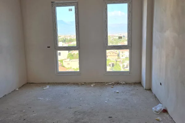 Apartment for sale in Tirana 2+1, Emty