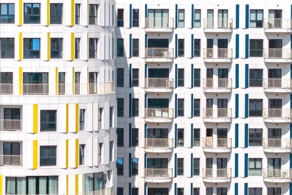 Shtepi ne shitje Apartament ne Tirane, 3+1, Mobilimi Bosh, pa mobiluar, Pagesa 319,260  Euro.