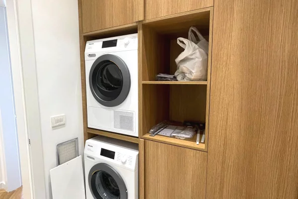Shtepi me qera Apartament ne Tirane, 2+1, Mobilimi E mobiluar, Pagesa 1,500  Euro.