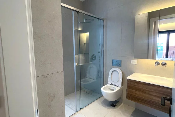 Shtepi me qera Apartament ne Tirane, 2+1, Mobilimi E mobiluar, Pagesa 1,500  Euro.