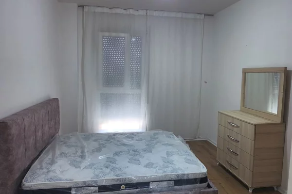 Shtepi me qera Apartament ne Tirane, 2+1, Mobilimi E mobiluar, Pagesa 60,000  Leke.
