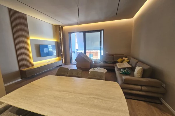 Shtepi me qera Apartament ne Tirane, 2+1, Mobilimi E mobiluar, Pagesa 1,500  Euro.
