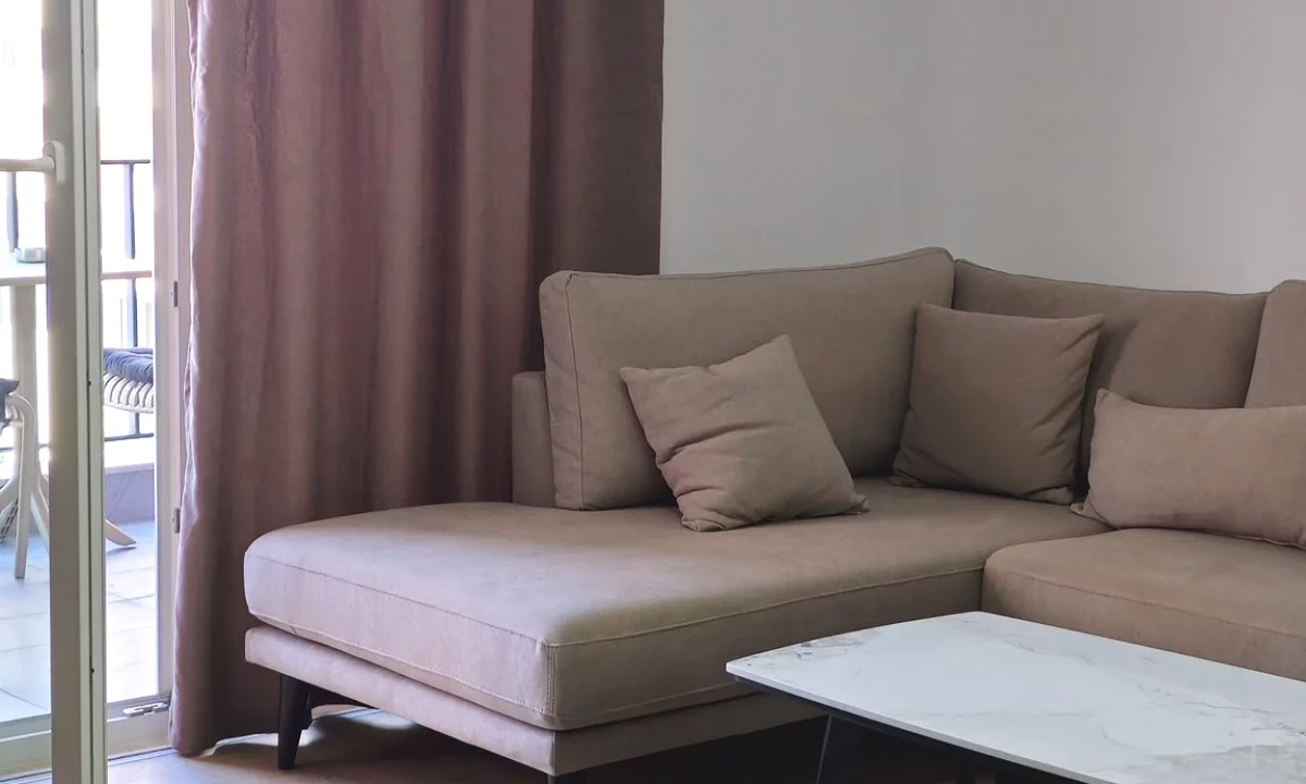 Shtepi me qera Apartament ne Tirane, 2+1, Mobilimi E mobiluar, Pagesa 800  Euro.