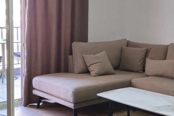 Shtepi me qera 2+1 ne Tirane - 800 Euro