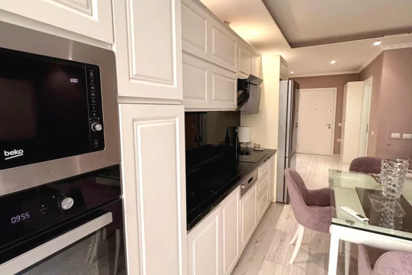 Shtepi ne shitje Apartament ne Tirane, 3+1, Mobilimi E mobiluar, Pagesa 320,000  Euro.