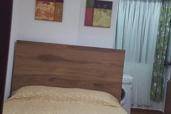 🪑JEPET ME QIRA | GARSONIERE 📍 RRUGA E DIBRËS, PRANË KLINIKËS ORTODOKSE
