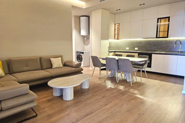 Shtepi me qera Apartament ne Tirane, 2+1, Mobilimi E mobiluar, Pagesa 1,500  Euro.