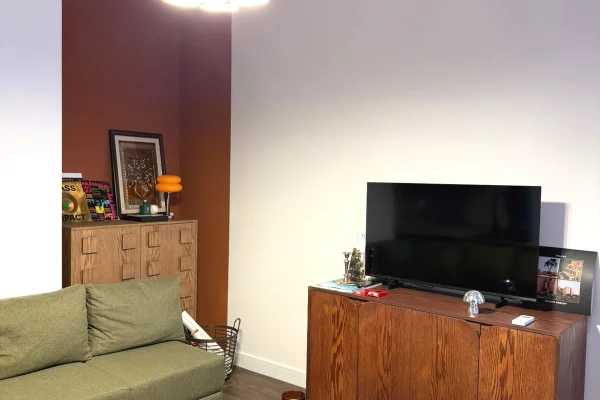 Shtepi me qera Apartament ne Tirane, 1+1, Mobilimi E mobiluar, Pagesa 70,000  Leke.