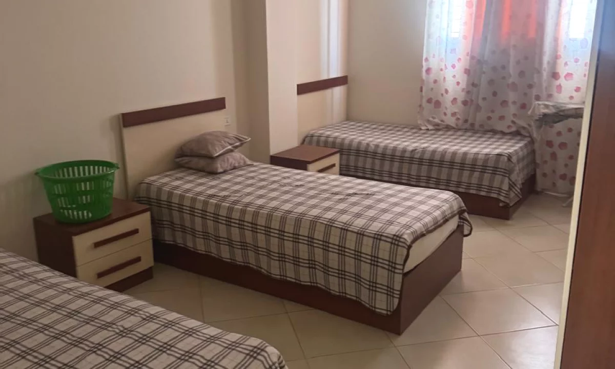 Shtepi me qera Apartament ne Tirane, 2+1, Mobilimi E mobiluar, Pagesa 500  Euro.